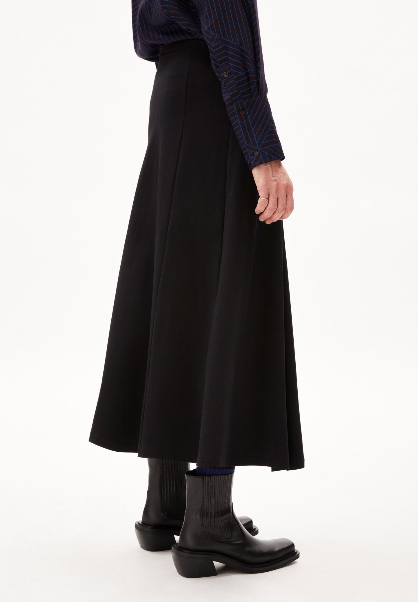 Jupe midi en coton bio | noir "avaa lou black"