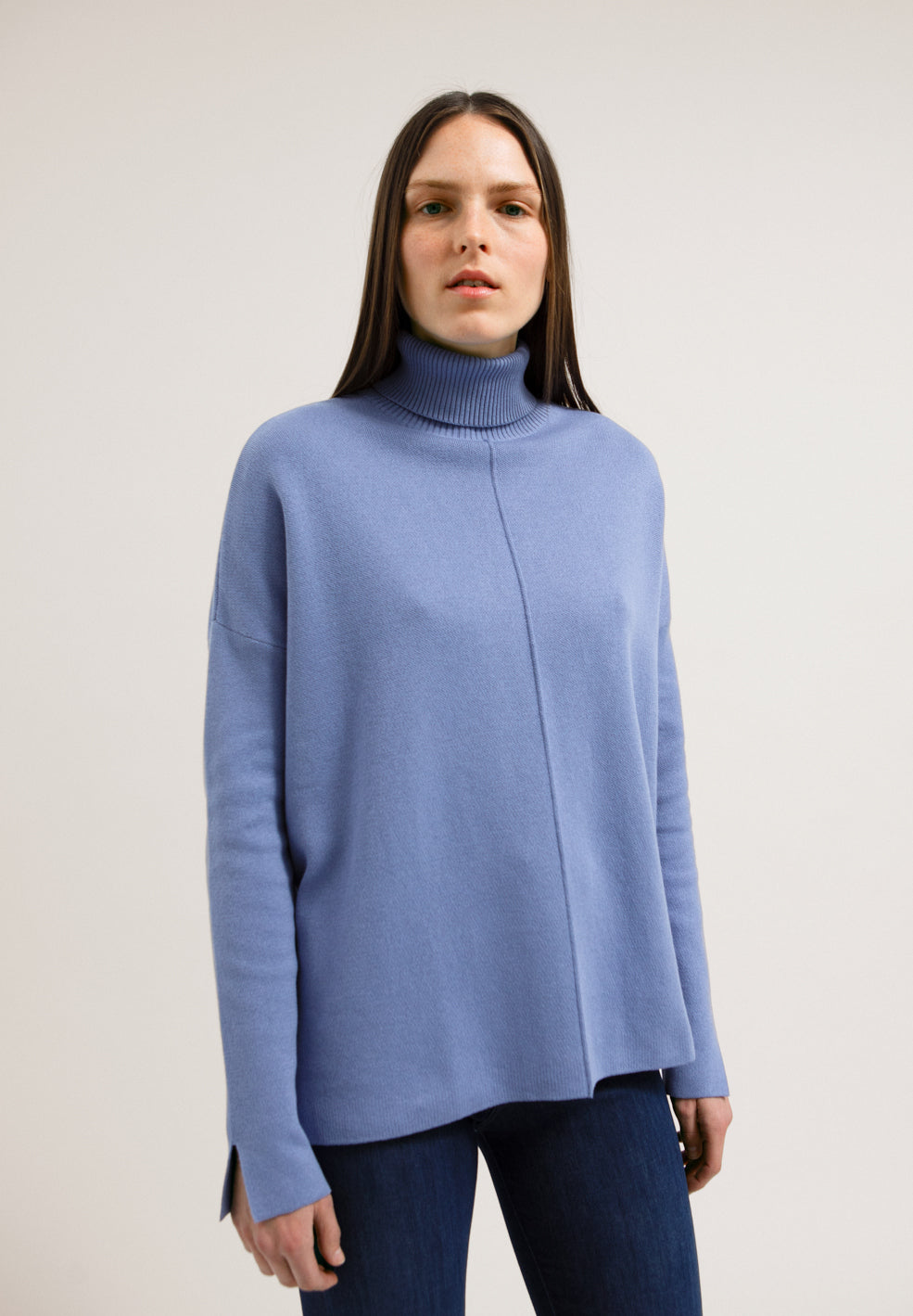 Pull ample col roulé bleu clair en coton bio - Ayakaa