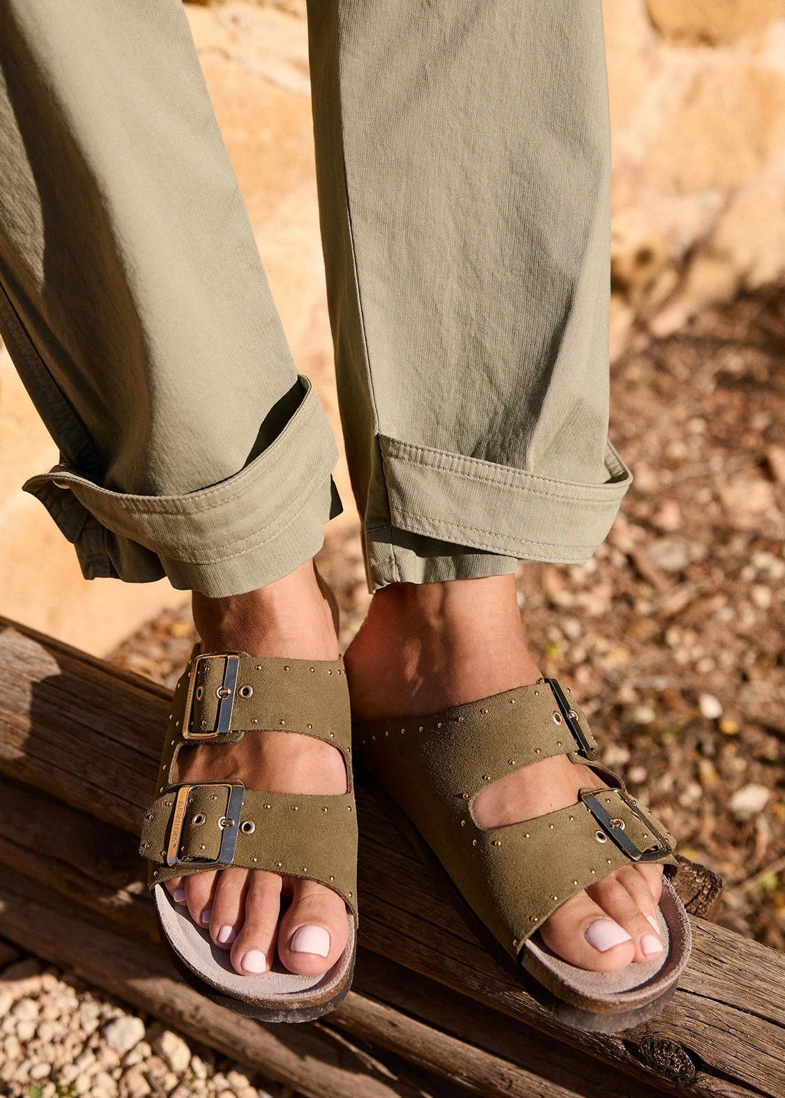 Sandales kaki en cuir certifié | kaki "honolulu lead velour kaki" | Kaki