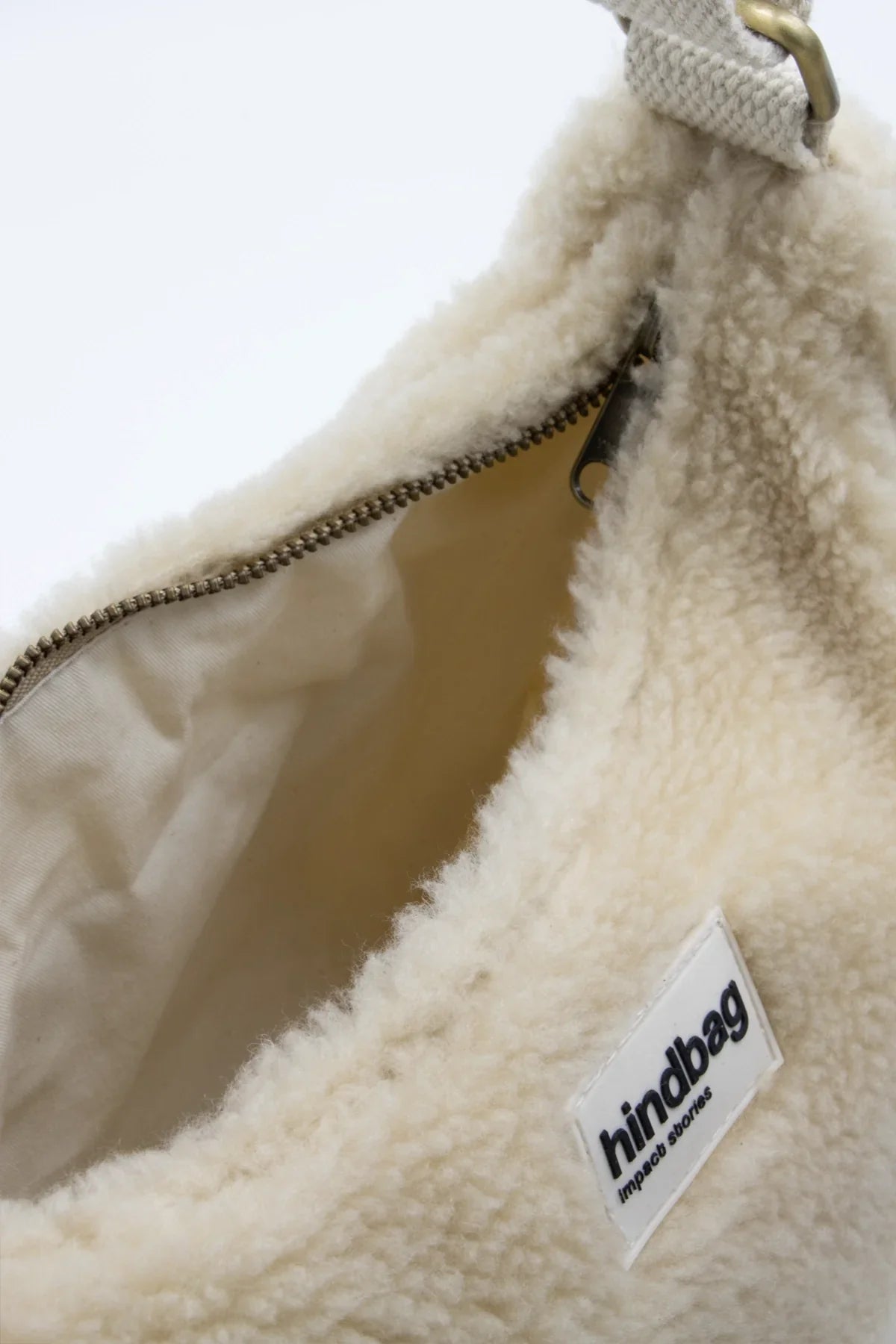 Sac bandoulière en matière recyclée | beige "andrea teddy"