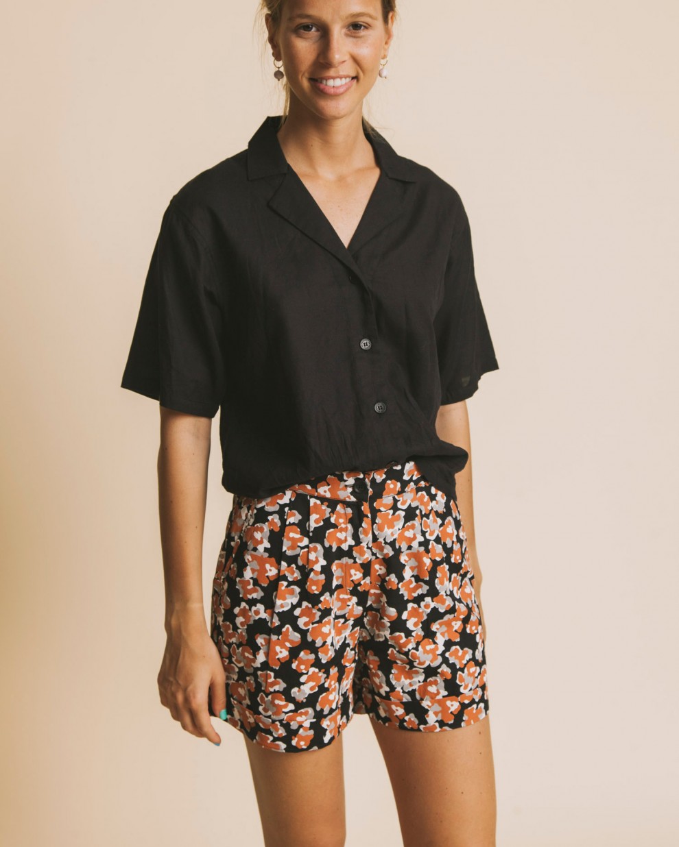 Blouse crop noire en coton bio - Black lomami