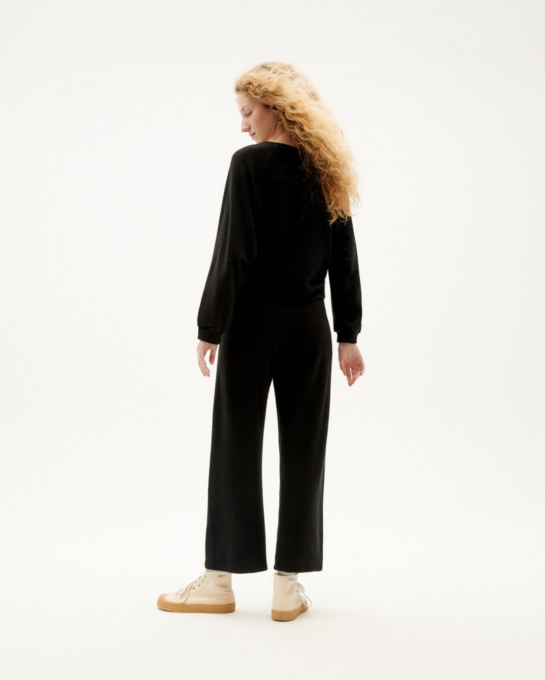 Pantalon fluide en matières recyclées et coton bio | noir "black trash eri"