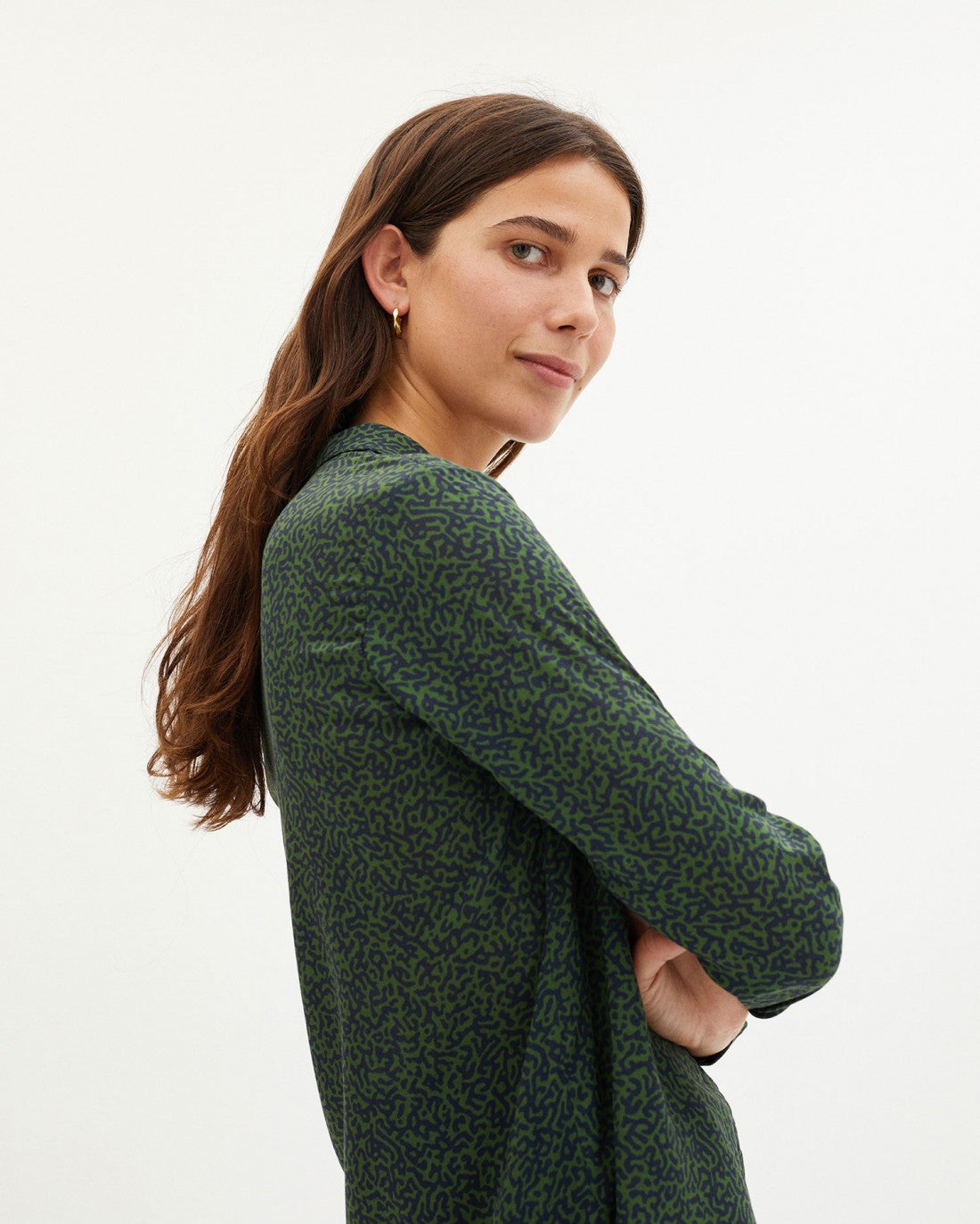 Chemise verte à motifs en EcoVero™ - GREEN CHAMALEON CHAMOMILE BLOUSE