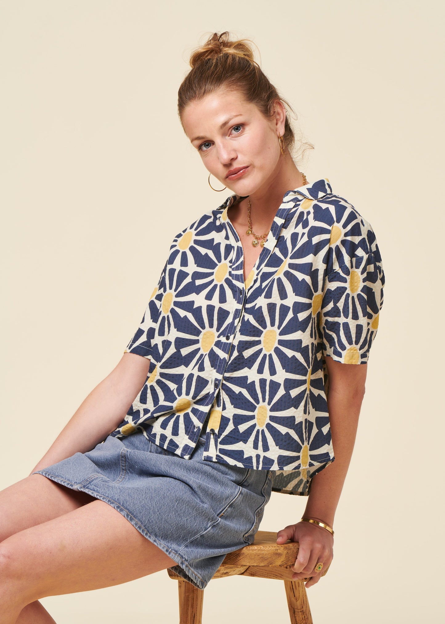 Chemise en coton biologique | bleu "Marisol cropped blouse navy"