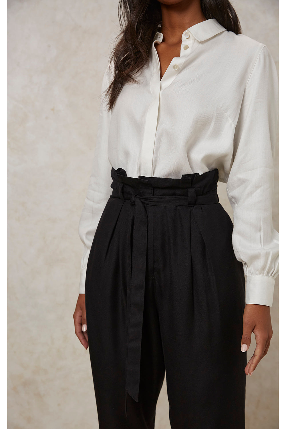 Pantalon à pinces noir en tencel - briar paperbag trousers black