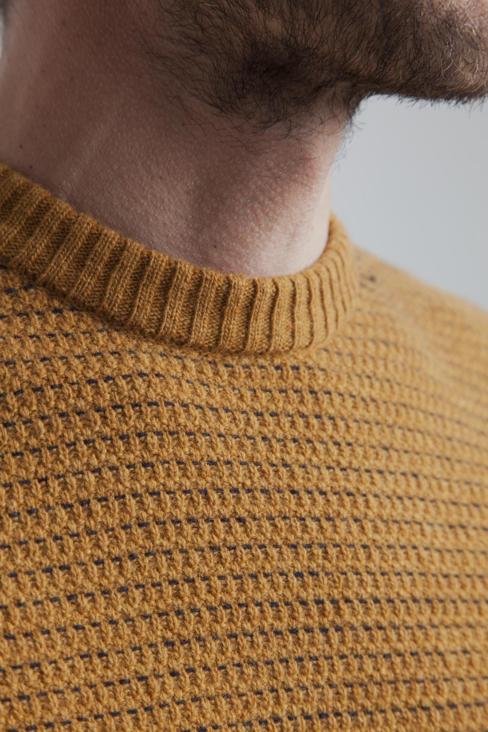 Pull marron en laine fine - Miki