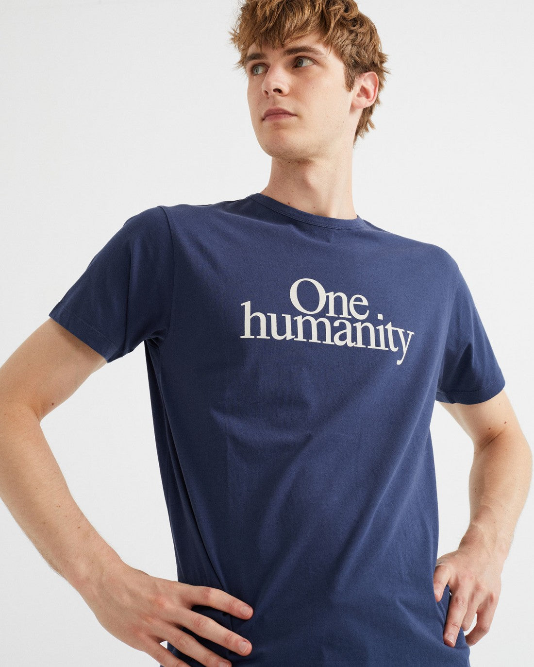 T-shirt marine en coton bio - One Humanity