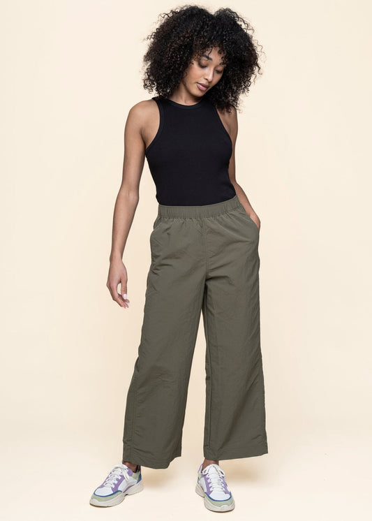 Pantalon ample en nylon recyclé | kaki "outdoor everyday pants - basin green"