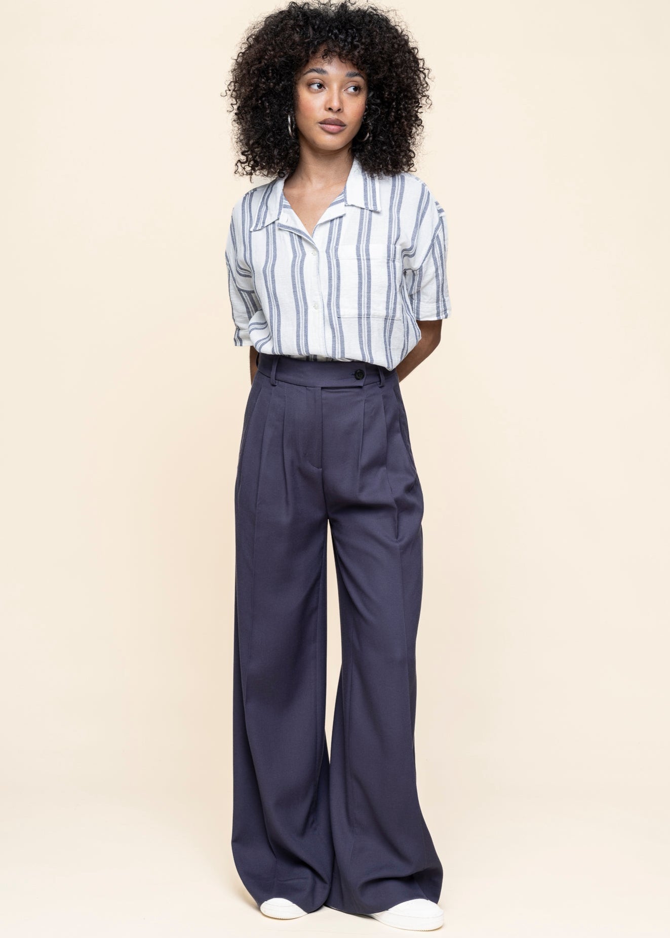 Pantalon à pinces ample en ecovero | bleu gris "kaayua - moonlight gray"