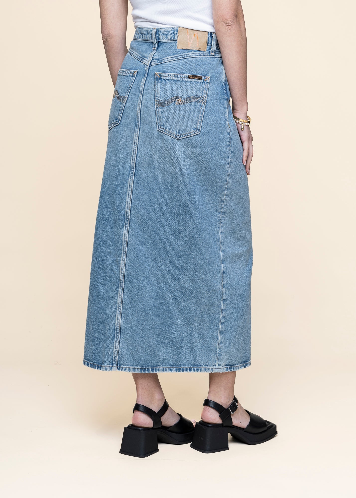 Jupe longue jean en coton bio | bleu "anna denim skirt desert - light blue"