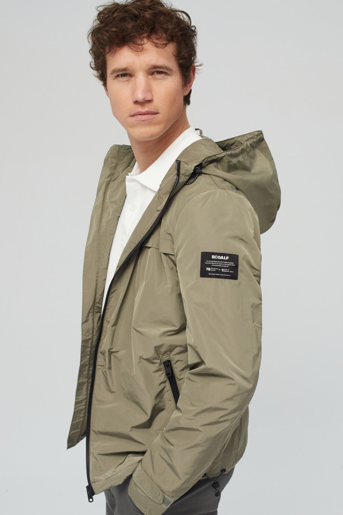 Veste déperlante kaki en polyester recyclé et sorona - dalven nautic