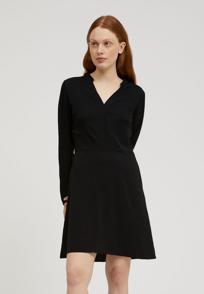 Robe mi-longue noire en lenzing - Ceylonaa