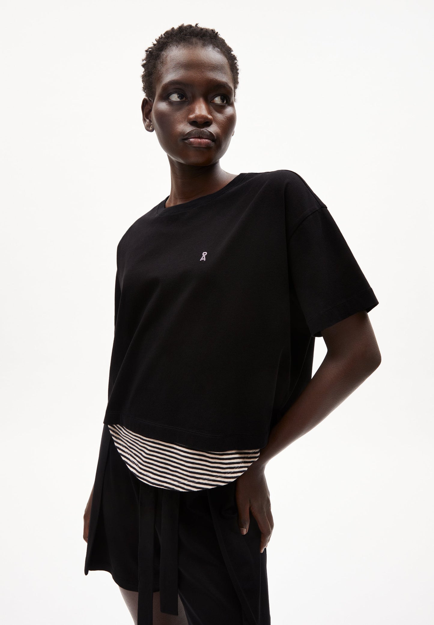 Top ample noir en coton bio - chaarlotte black
