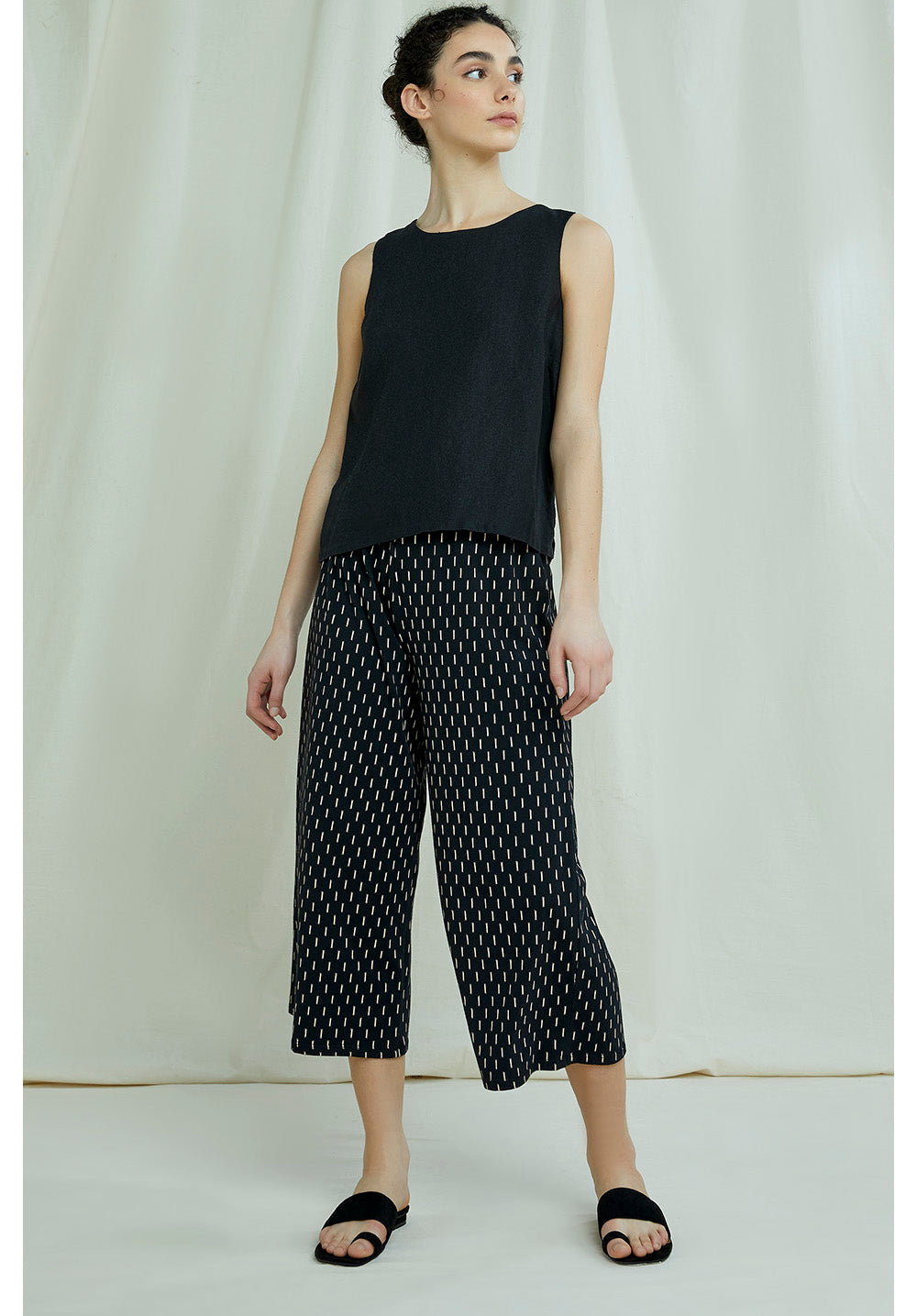 Pantalon 3/4 ample noir à imprimés blancs en coton bio - Chandre