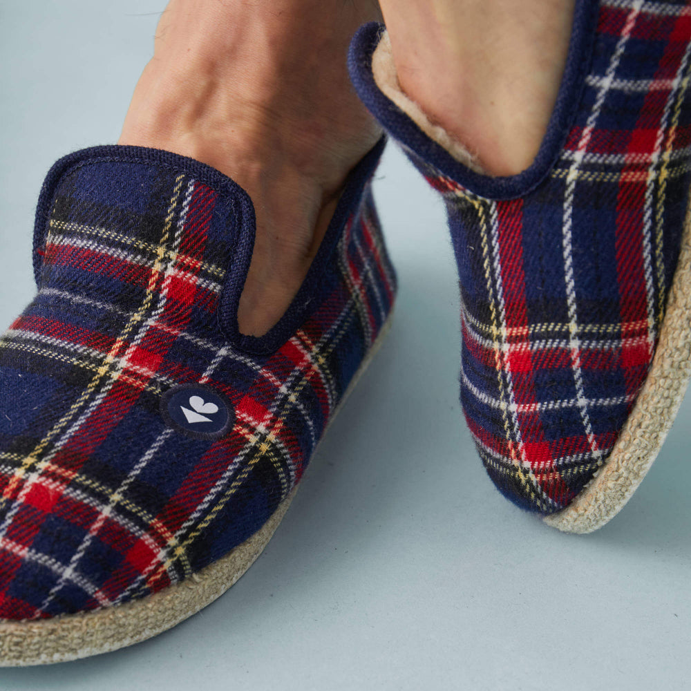 pantoufles en laine - tartan marine