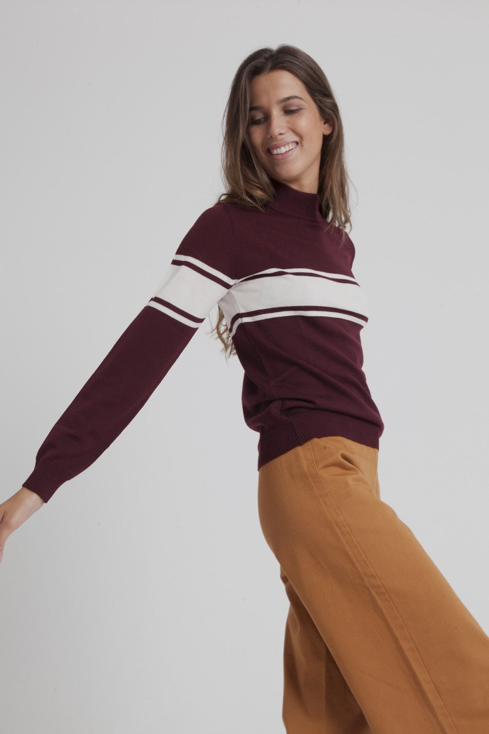 Pull à col cheminée bordeaux en laine mérinos bio