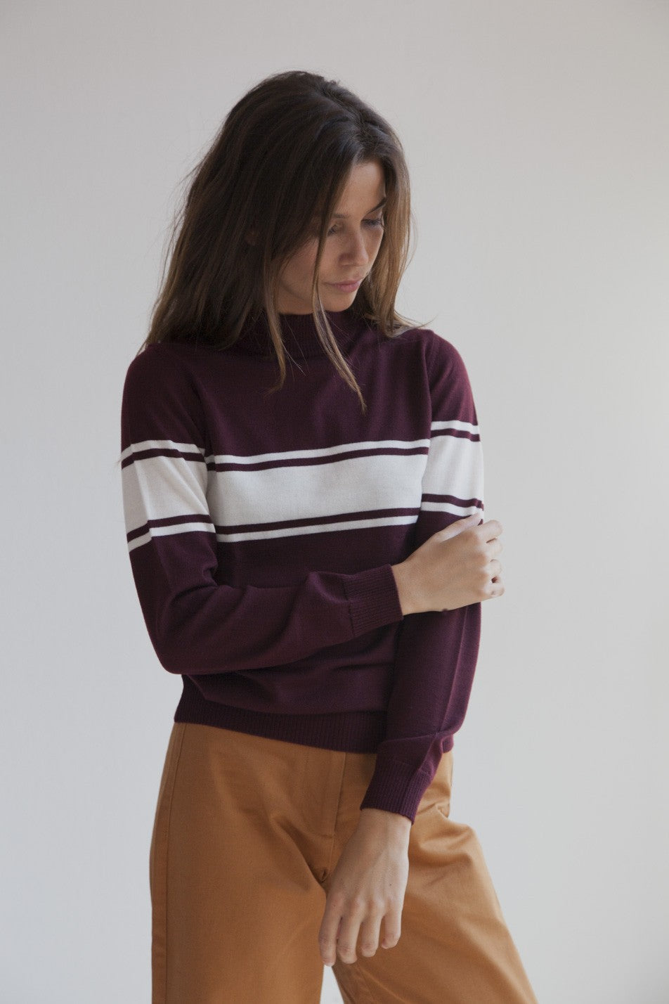 Pull à col cheminée bordeaux en laine mérinos bio