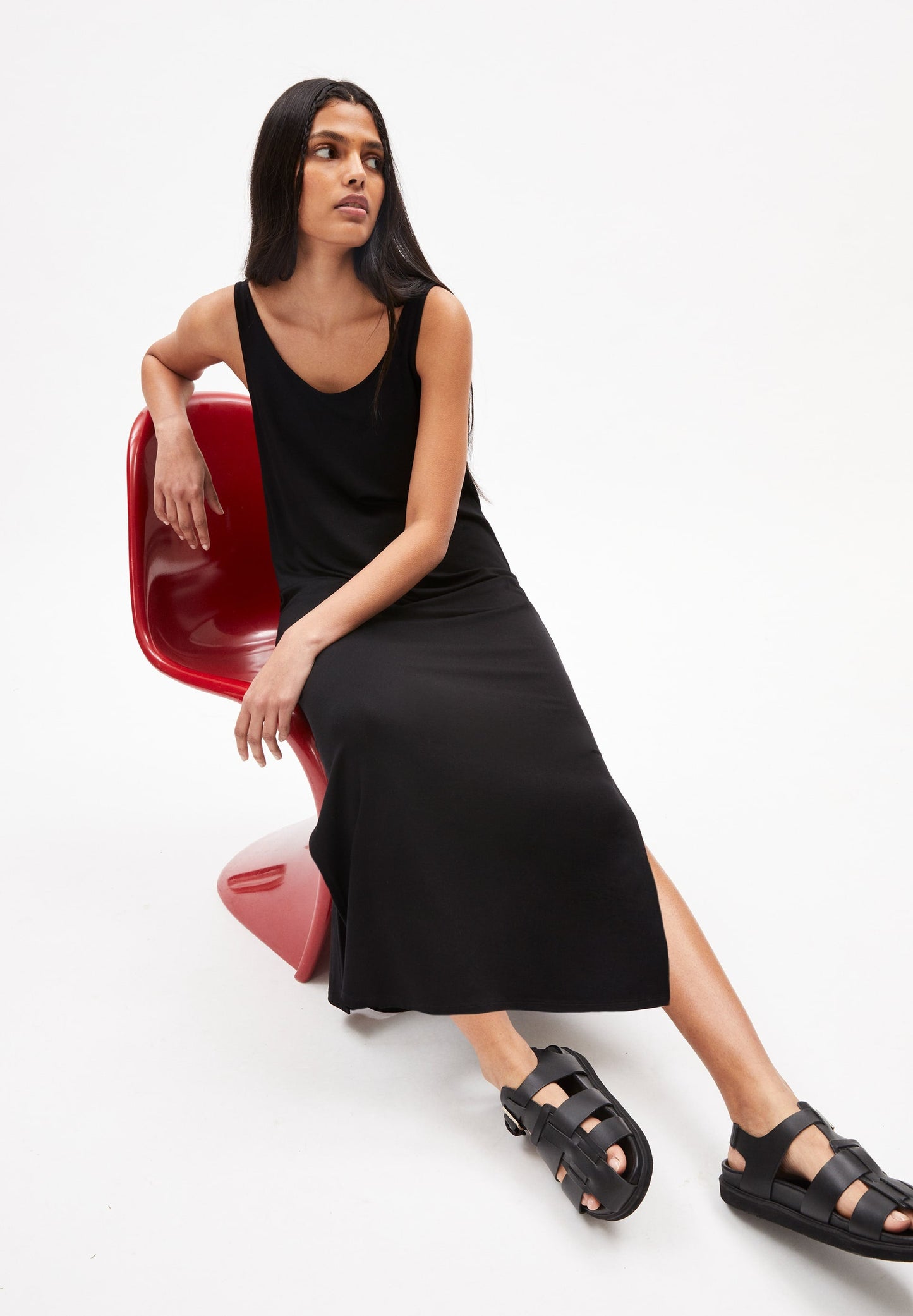 Robe noire en viscose ecovero - maeliaa black