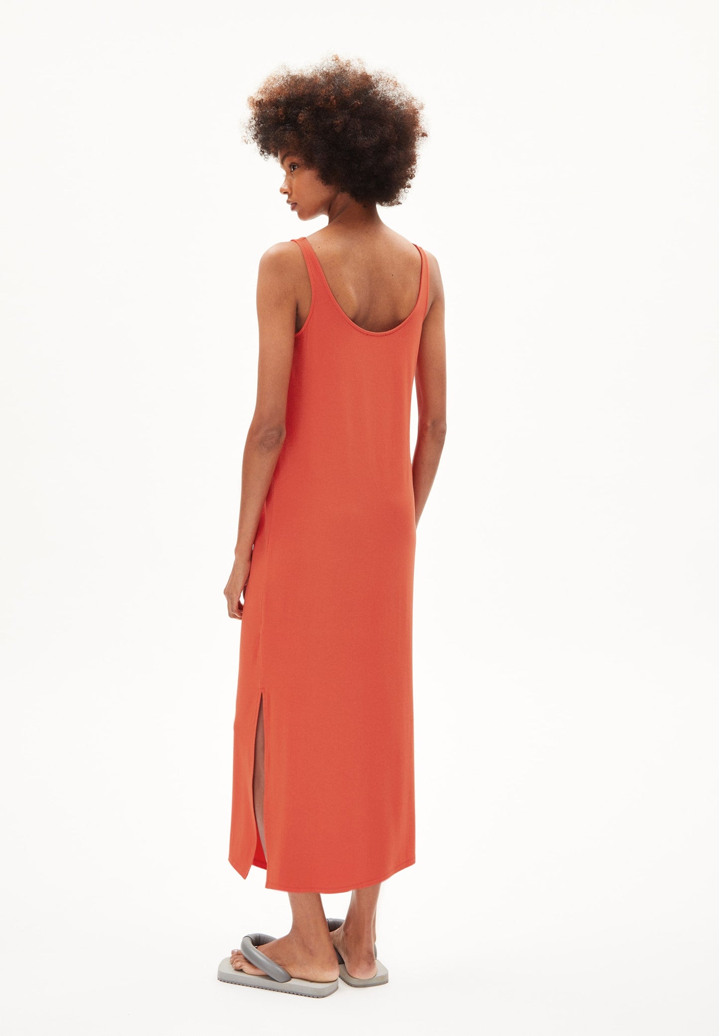 Robe longue orange en ecovero - claraa solid hibiscus