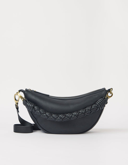 Sac à bandoulière en cuir certifié | black "leo midi - black soft grain (twisted handle)" | Black soft grain