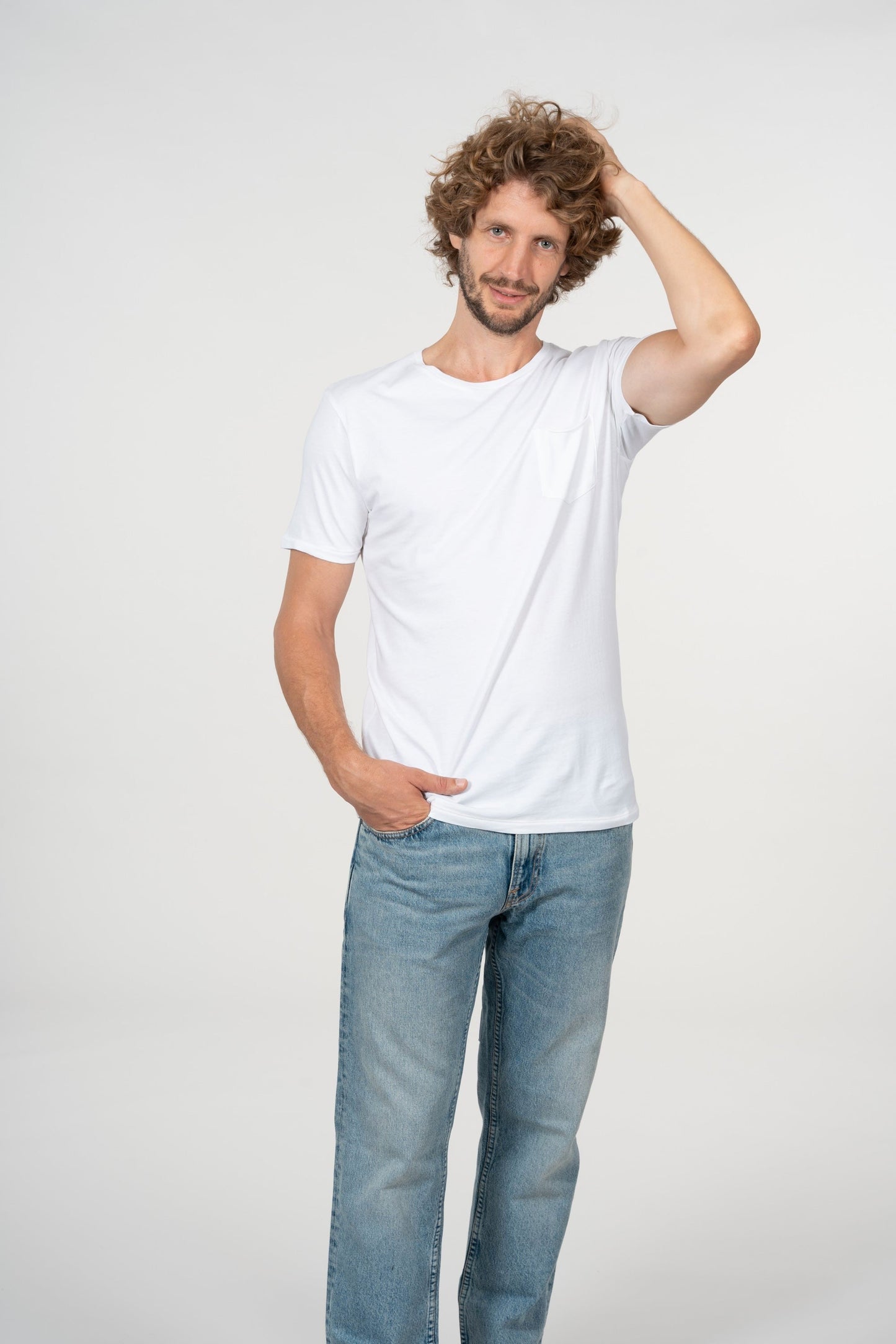 T-shirt blanc à poche en coton bio - alder