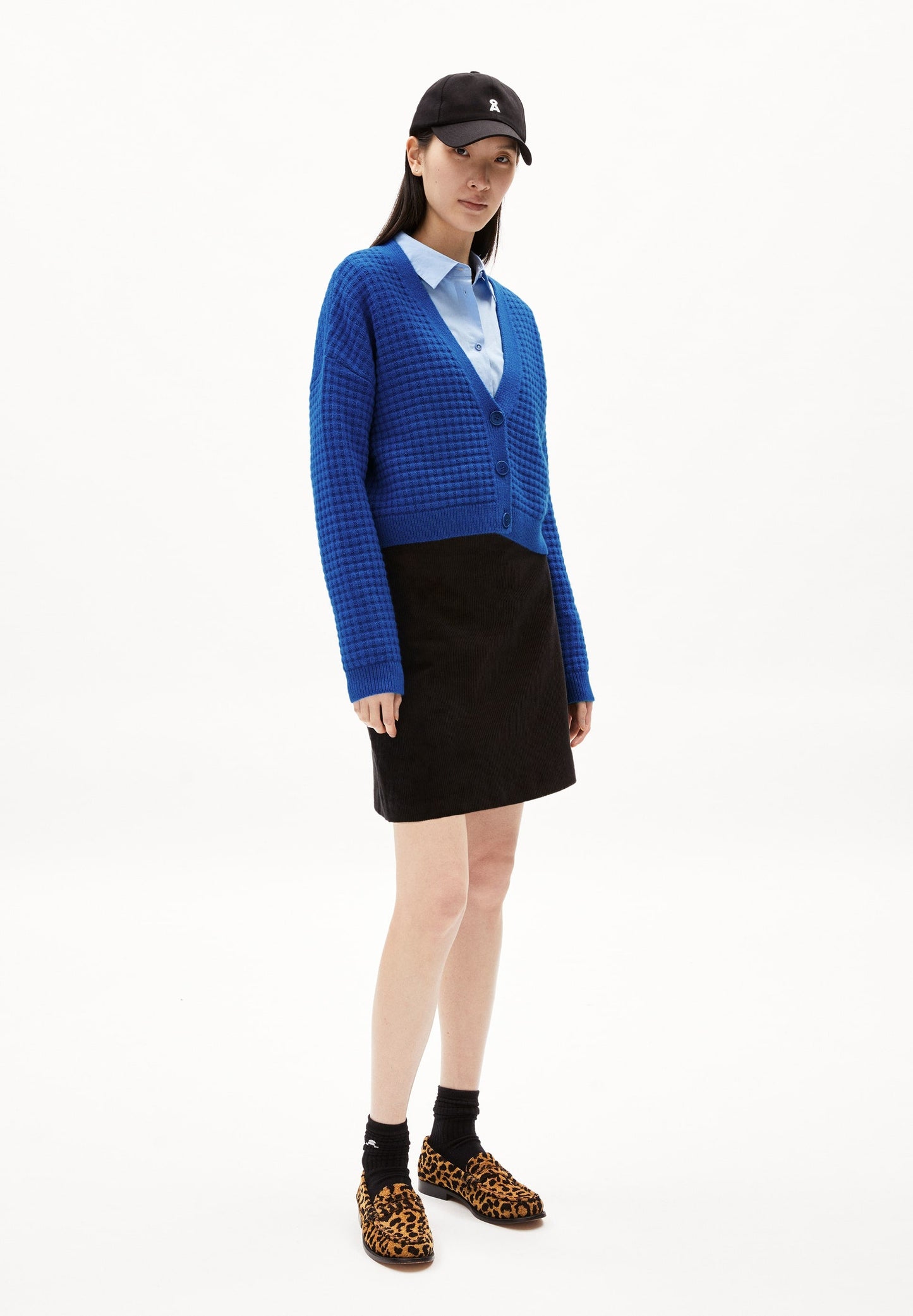 Cardigan en laine et coton bio | bleu "damiraa lanacot - warm blue"
