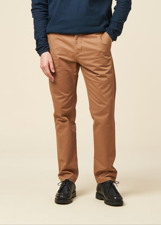 Chino droit en coton bio | Camel  "chuck regular chino twill pants tuffet"