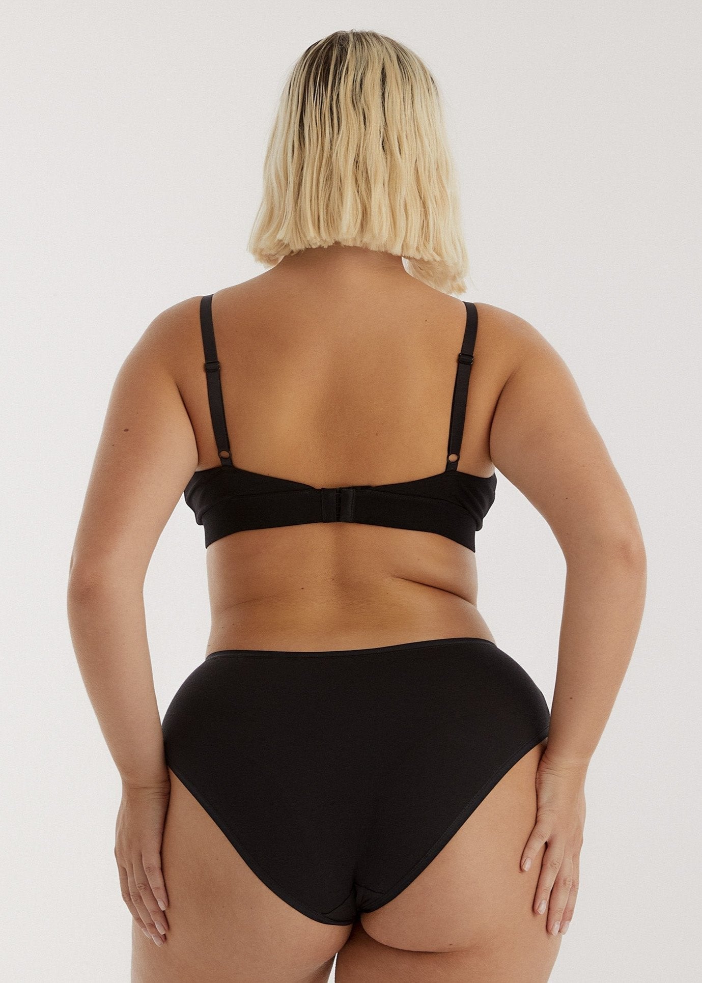 Culotte en coton bio | Noir "core brief black"