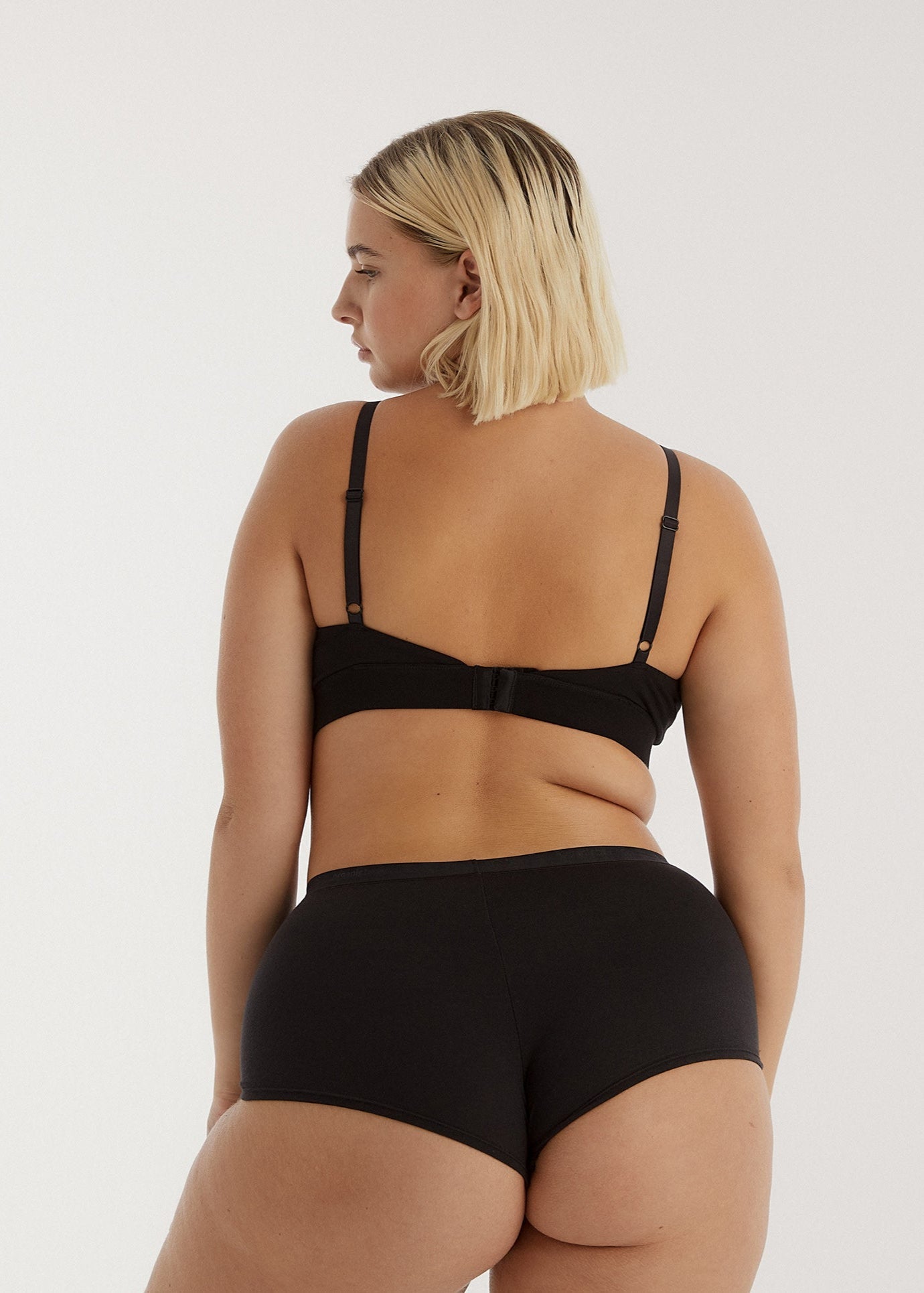 Shorty en coton bio | noir "core shorty black"