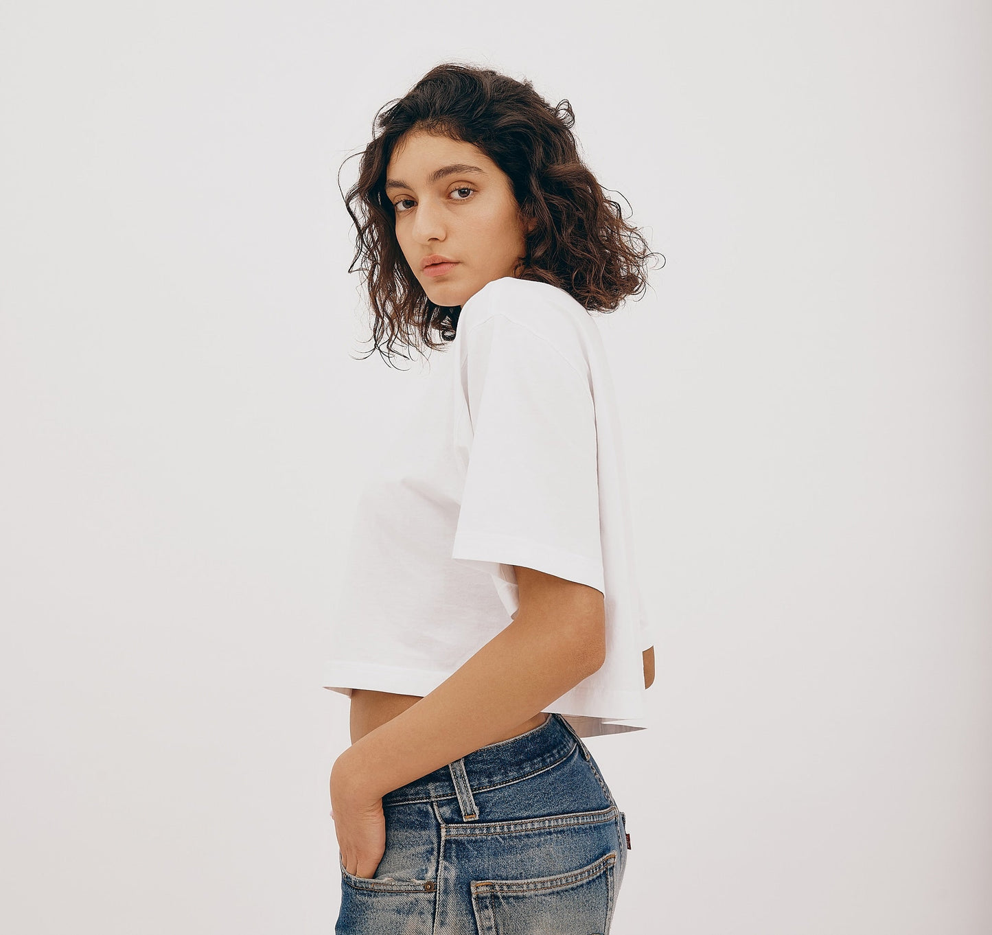 T-shirt court en coton bio | blanc "true boxy crop tee white"