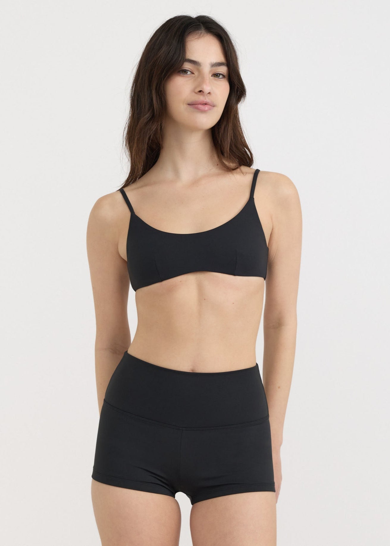 Shorty de bain en matières recyclées | "swim bikini shorts - black"