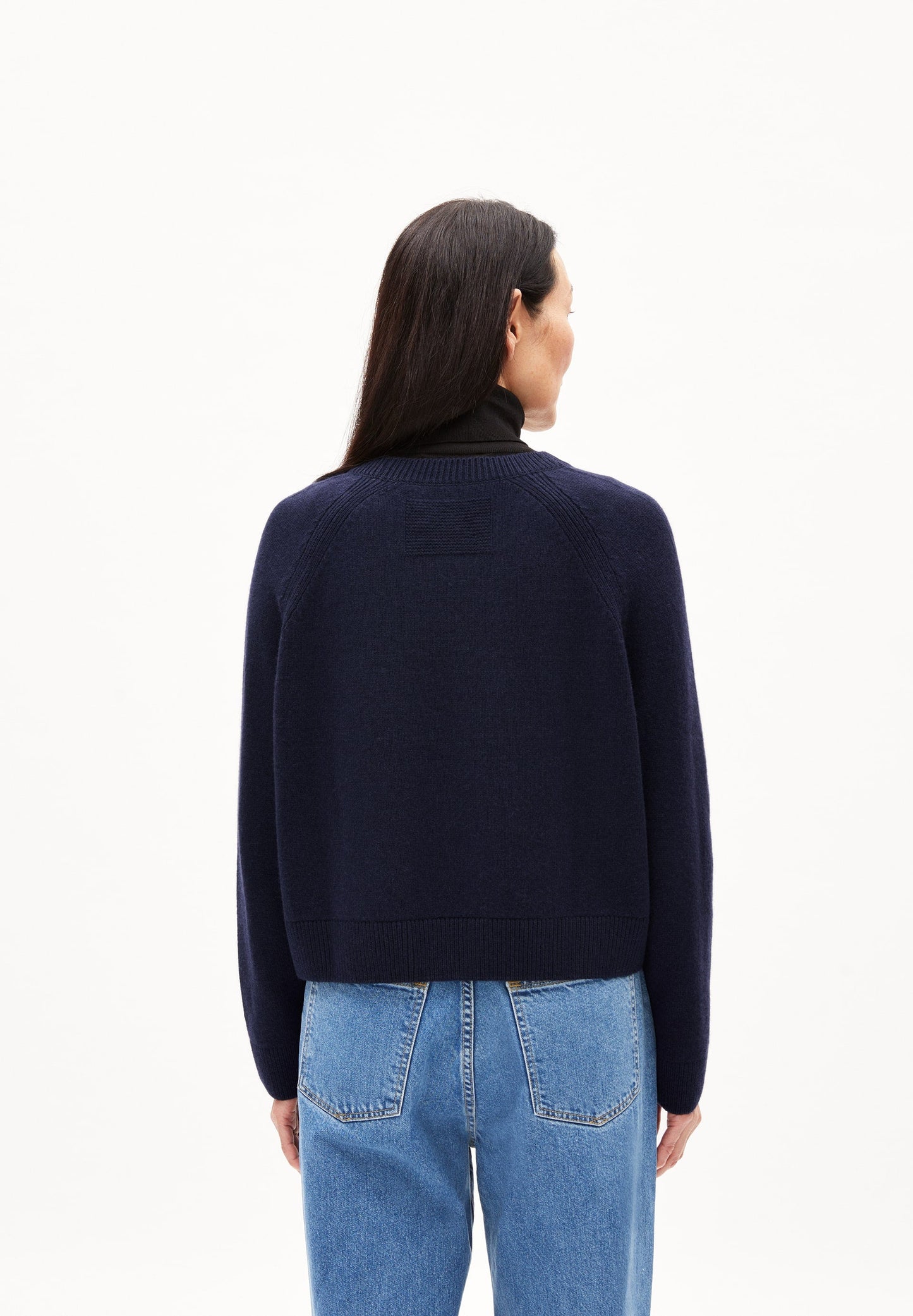 Pull en laine bio et recyclée | Marine "diliriaa reglana night sky"