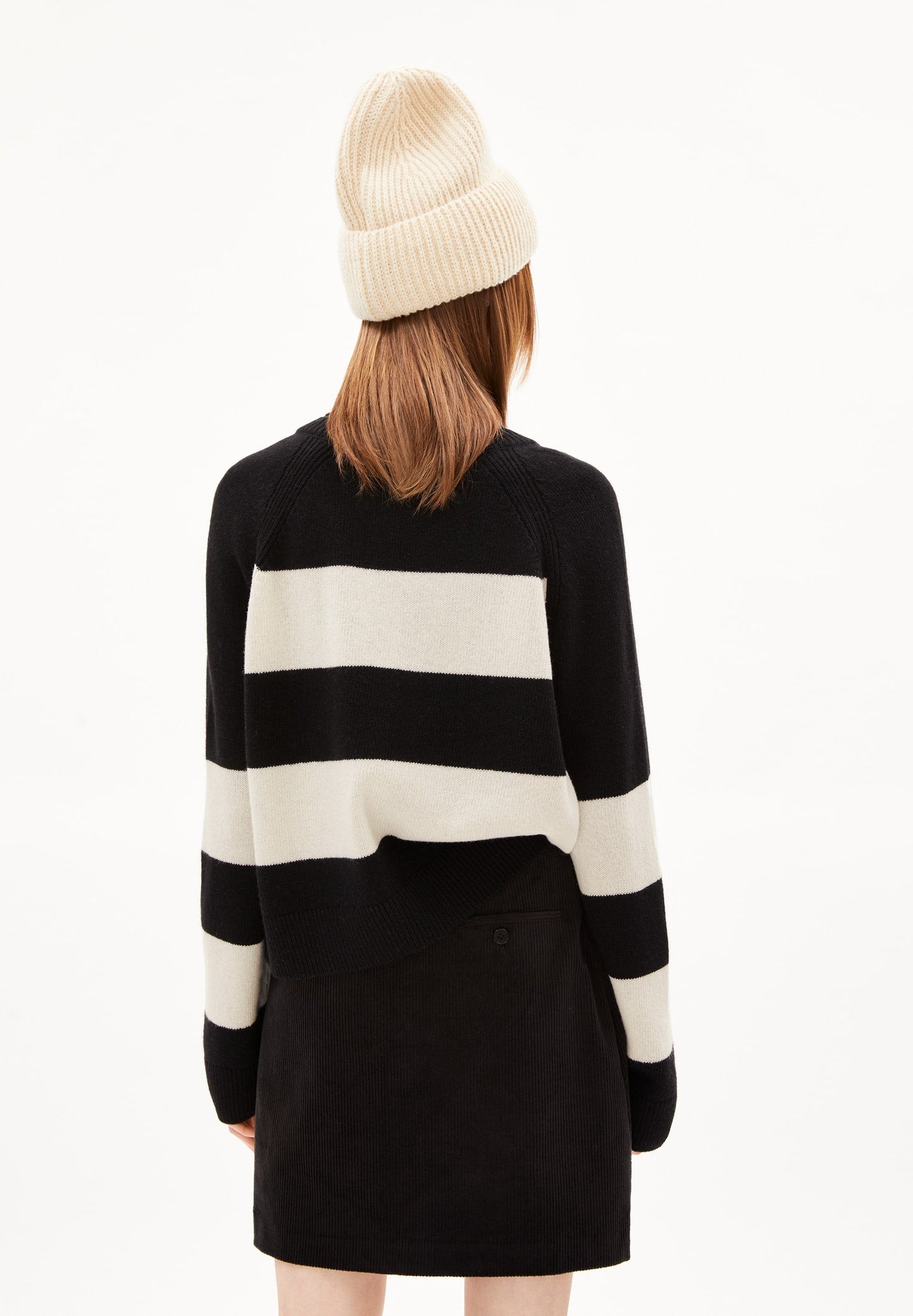 Pull en laine bio et recyclée | Rayé écru et noir "diliriaa stripe black-oatmilk"