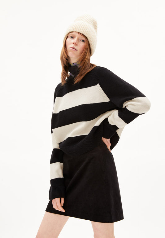 Pull en laine bio et recyclée | Rayé écru et noir "diliriaa stripe black-oatmilk"