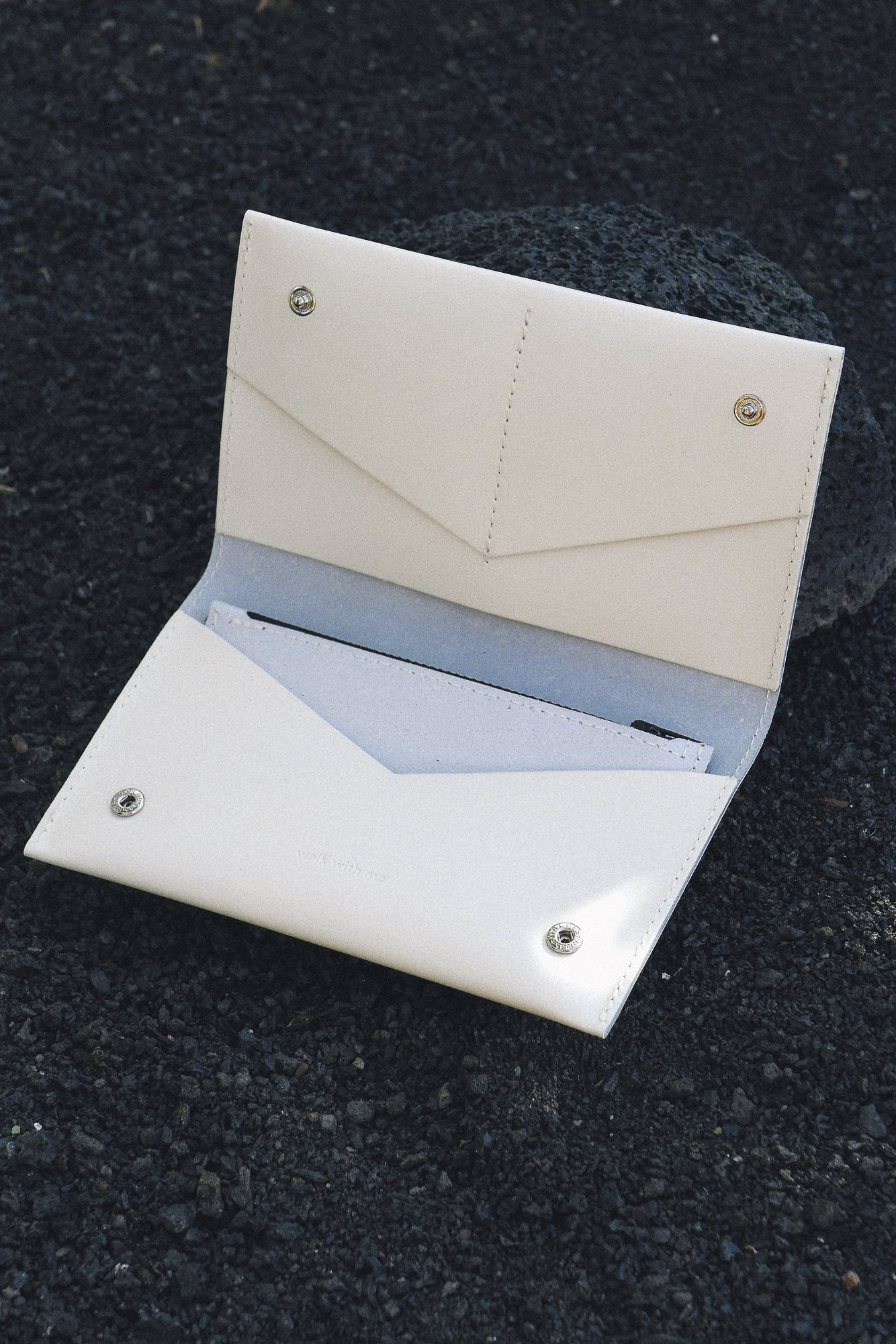 Portefeuille blanc en cuir recyclé - Flat purse