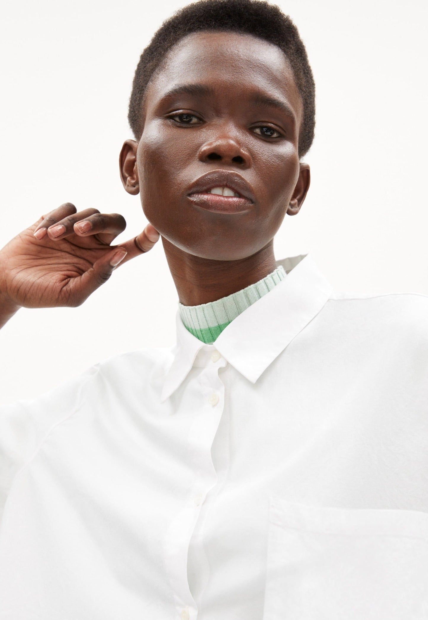 Chemise longue blanche en coton bio - ealgaa white