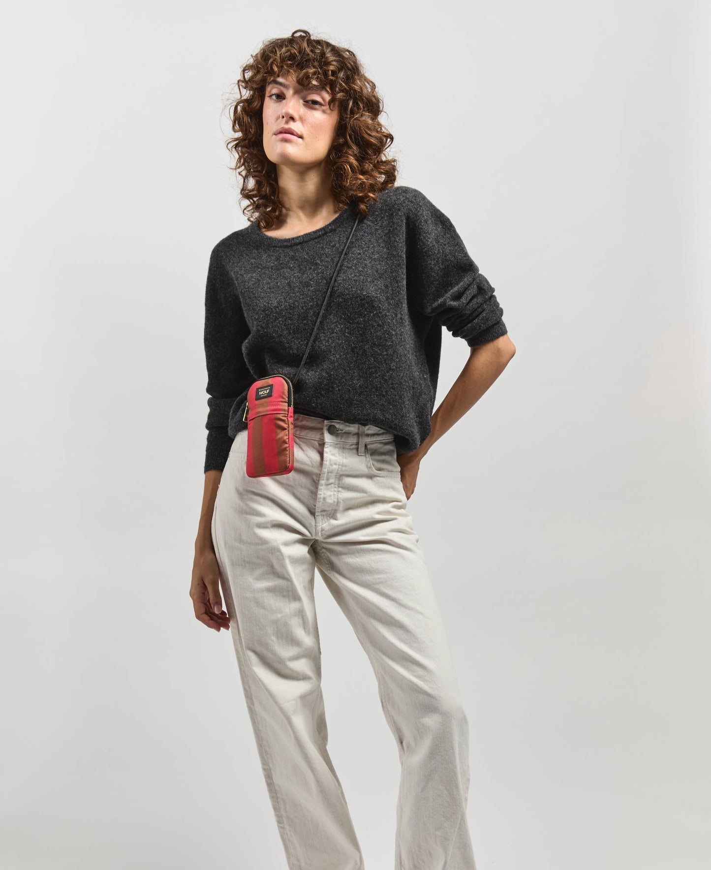 pochette téléphone en matières recyclées | rayé "pat crossbody phone bag"