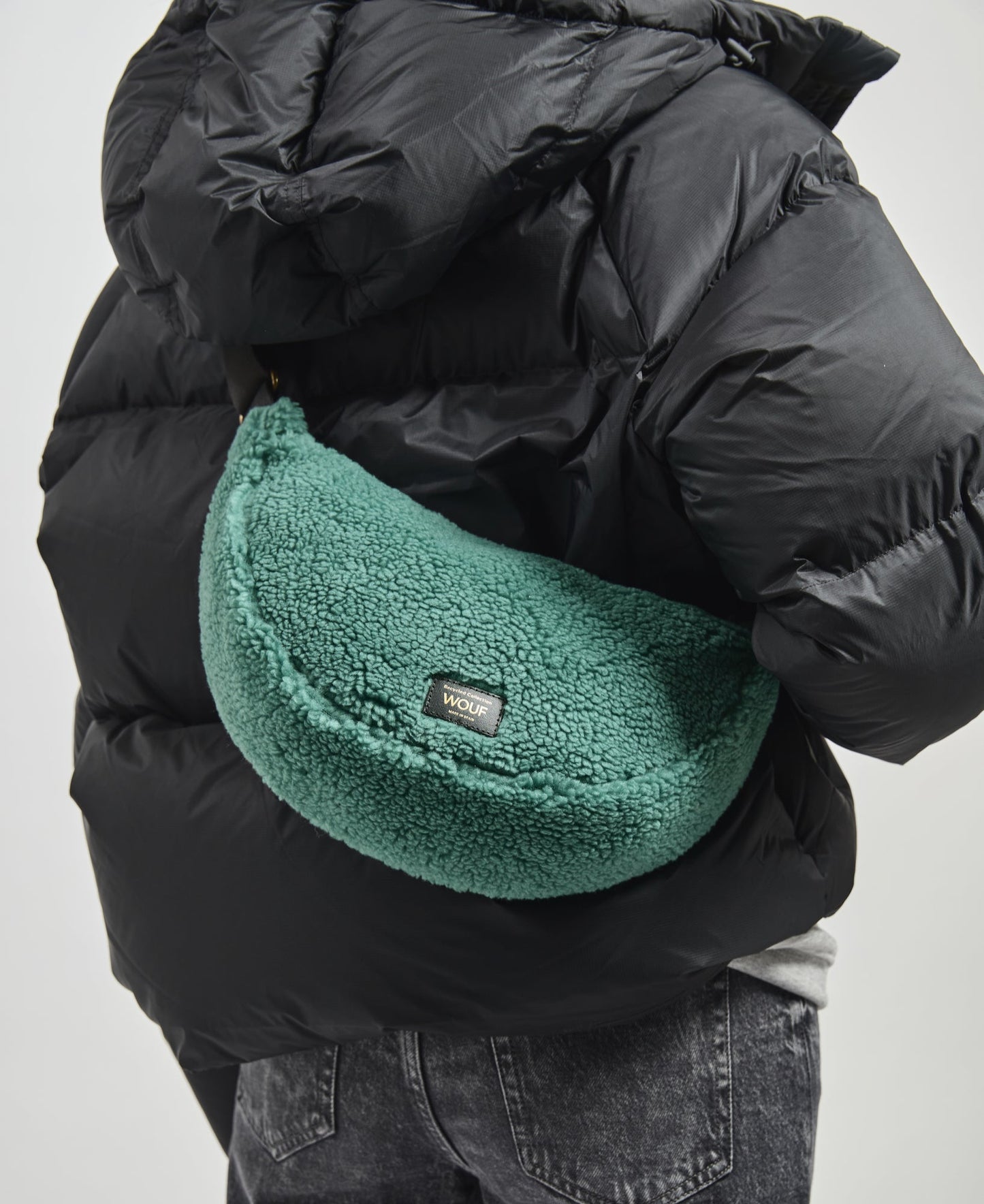 Banane en matières recyclées | vert d'eau "moss crossbody bag"