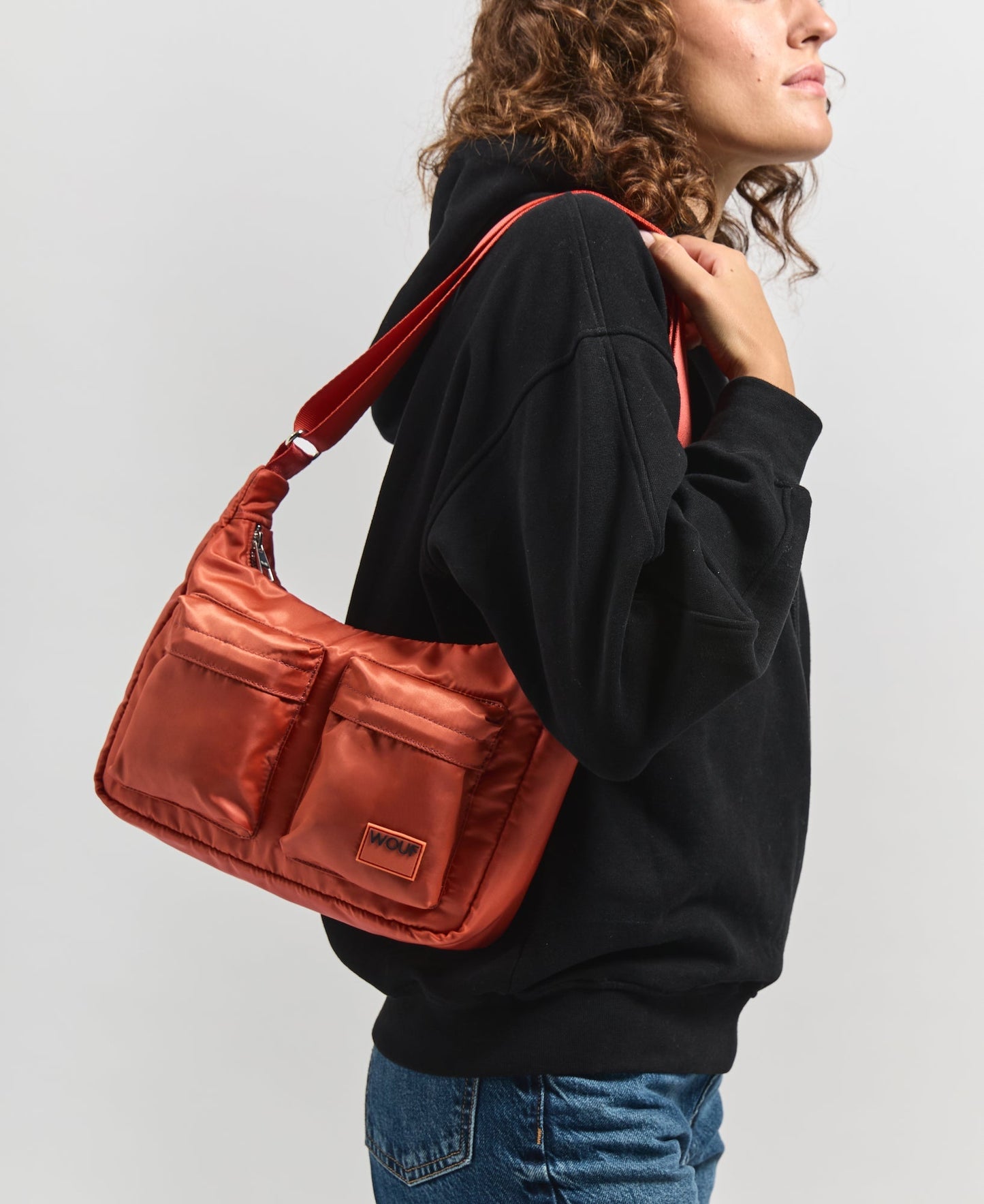 Sac bandoulière en matière recyclée | orange "zagreb crossbody bag"