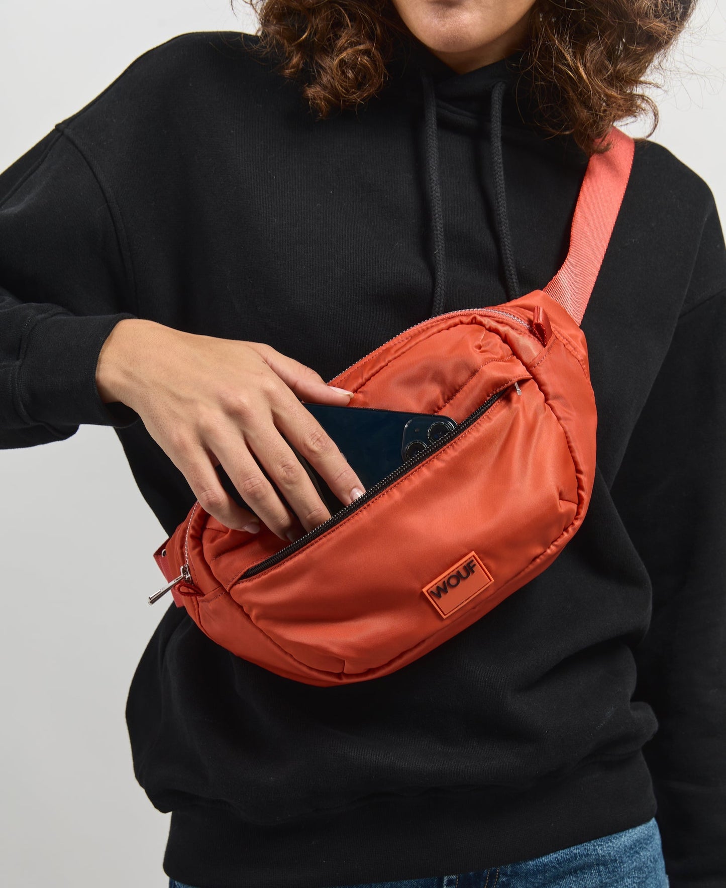 Banane en matière recyclée | orange "zagreb waistbag"