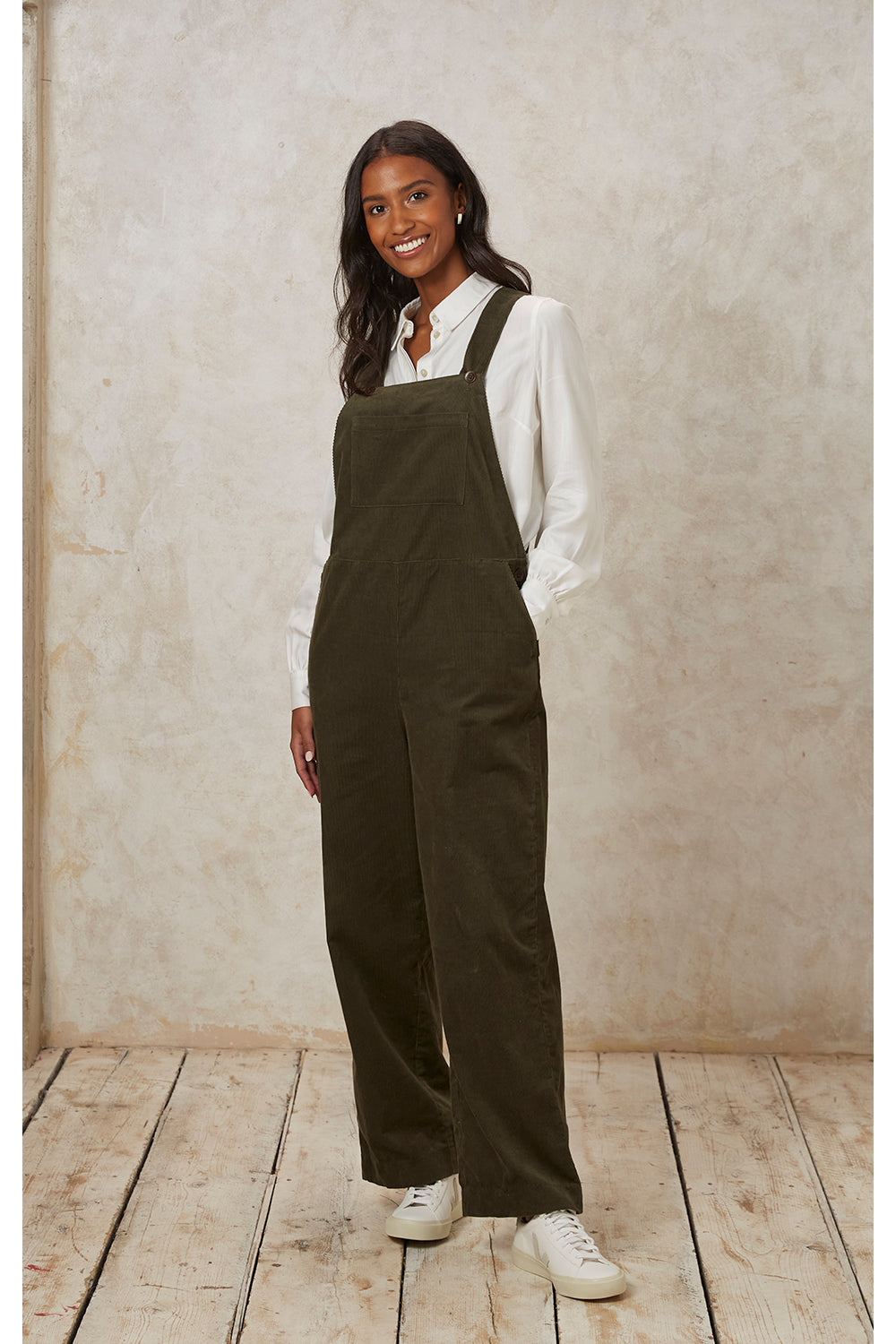 Salopette en velours kaki en coton bio - ellison corduroy dungarees khaki