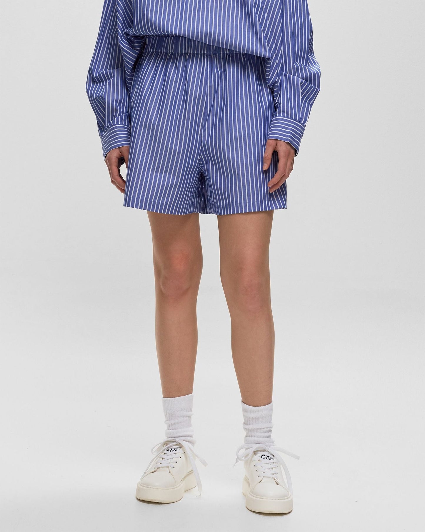 Short en coton bio | bleu rayé "Maren shorts - blue white st"