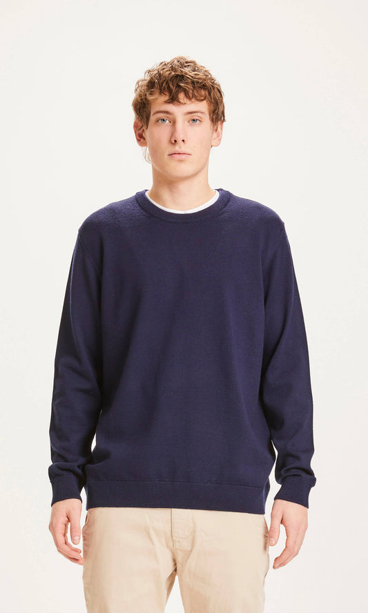 Pull col rond bleu nuit en laine mérinos bio - forrest o-neck
