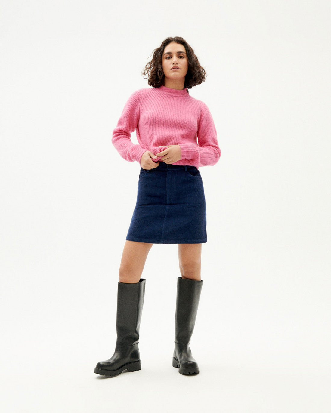 Jupe droite en velours de coton bio | marine "navy corduroy marsha skirt"