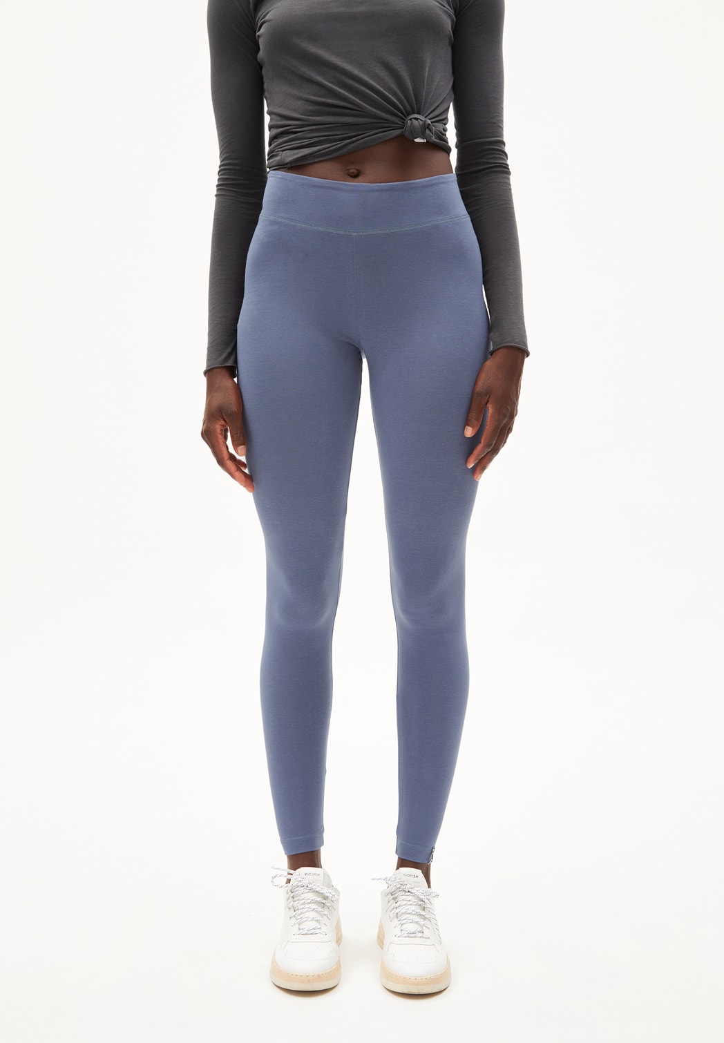 Legging bleu ciel en coton bio - Faribaa logo shadow blue
