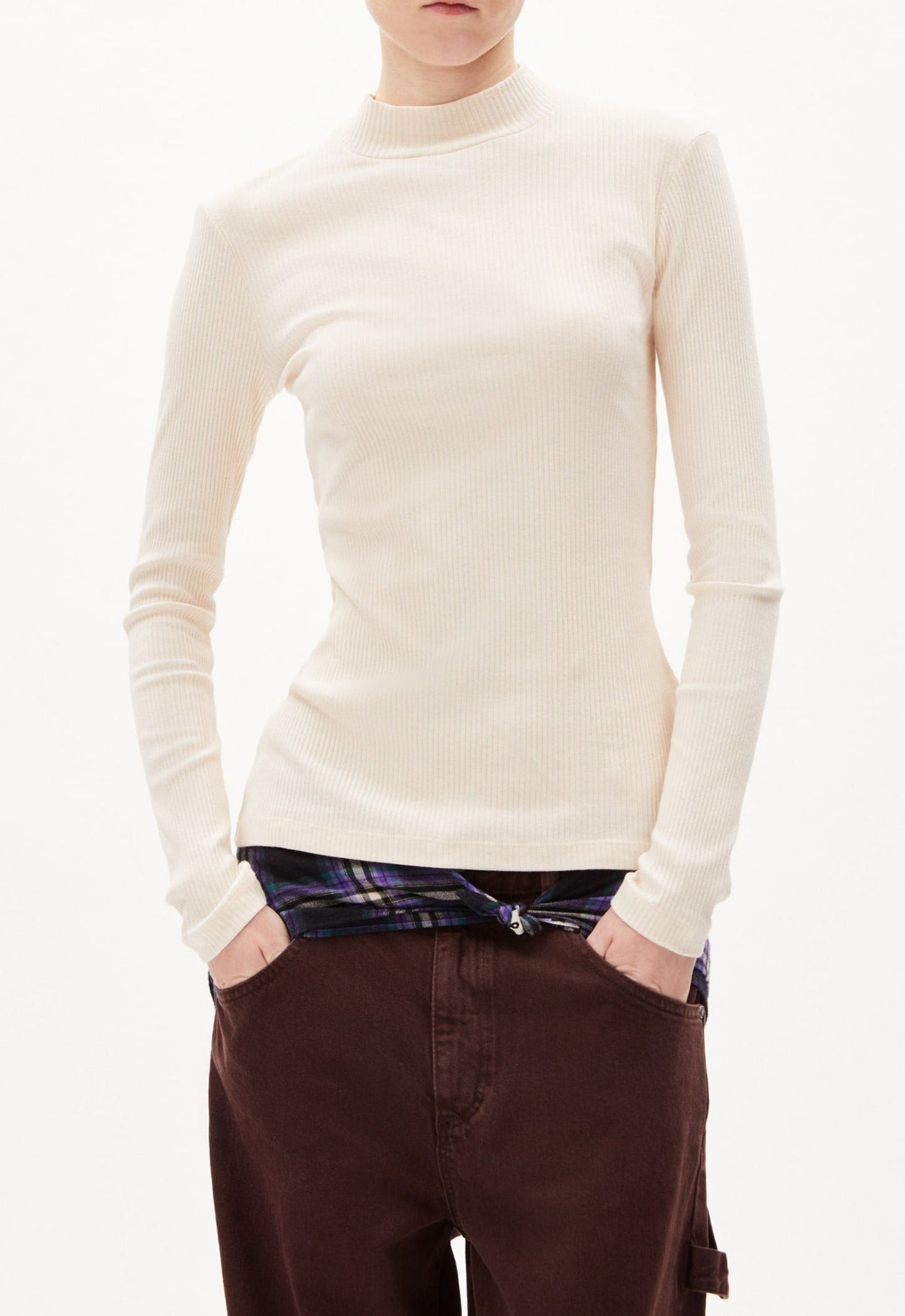 Sous-pull côtelé en coton bio | Écru "fatimaa undyed"