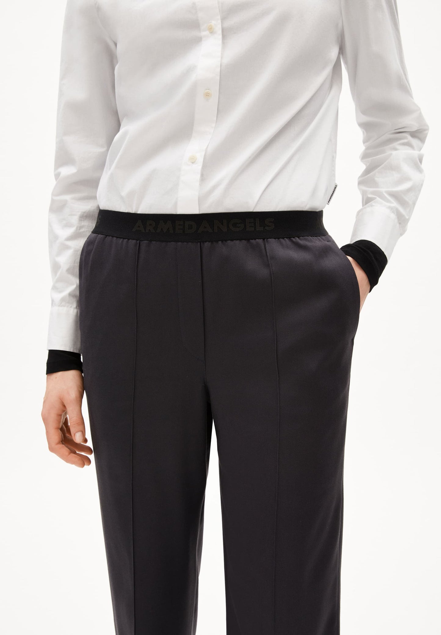 Pantalon droit en ecovero® | gris "fenraa - dark steel"