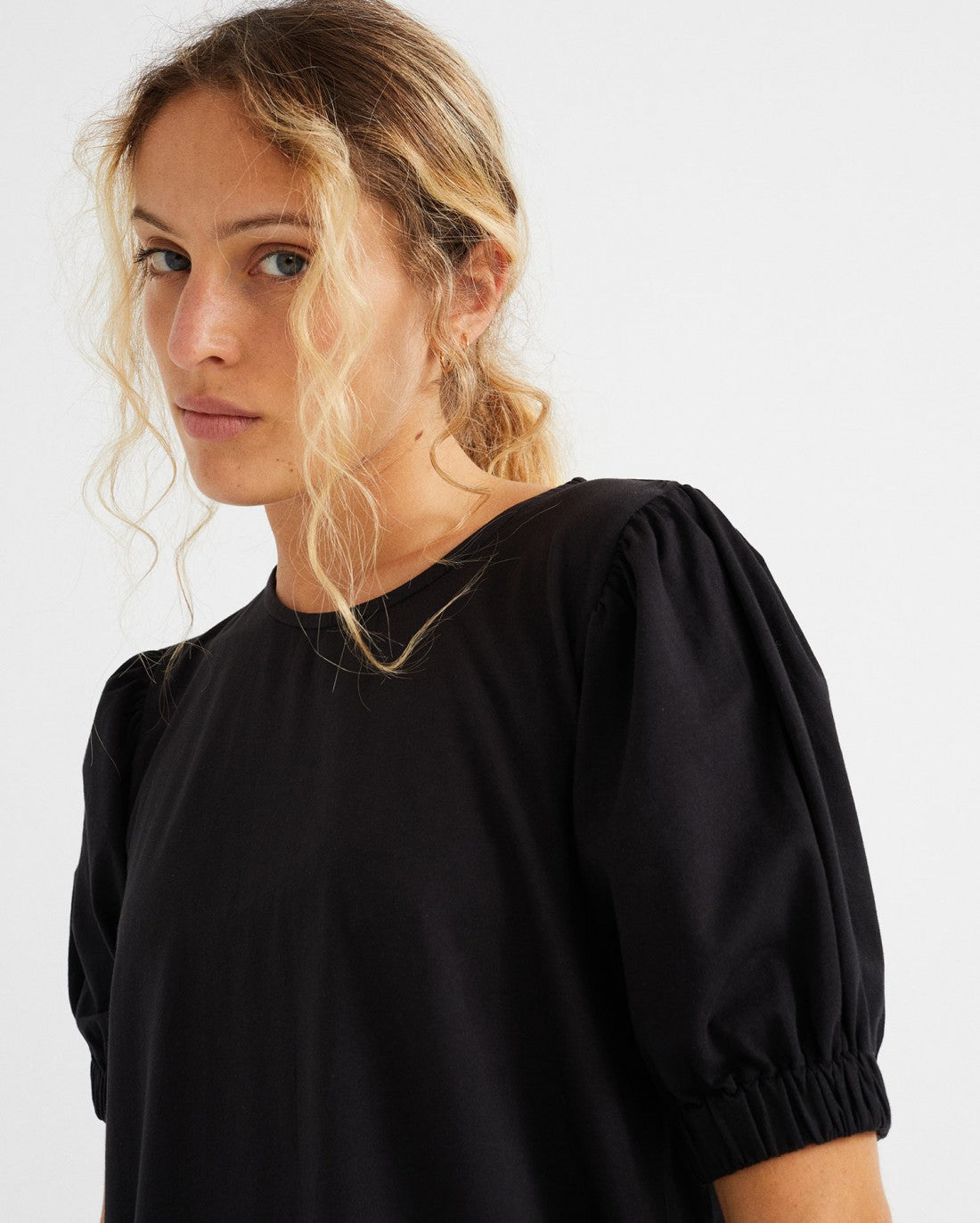 Robe courte noire en coton bio - Floreta