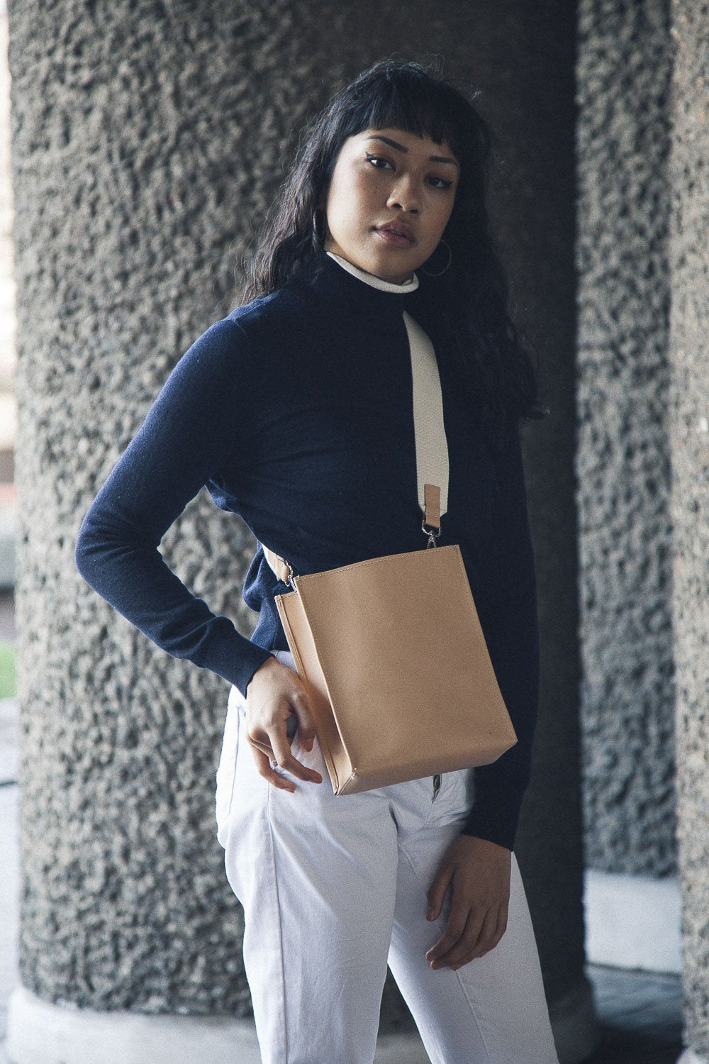 Sac beige en cuir recyclé - book bag