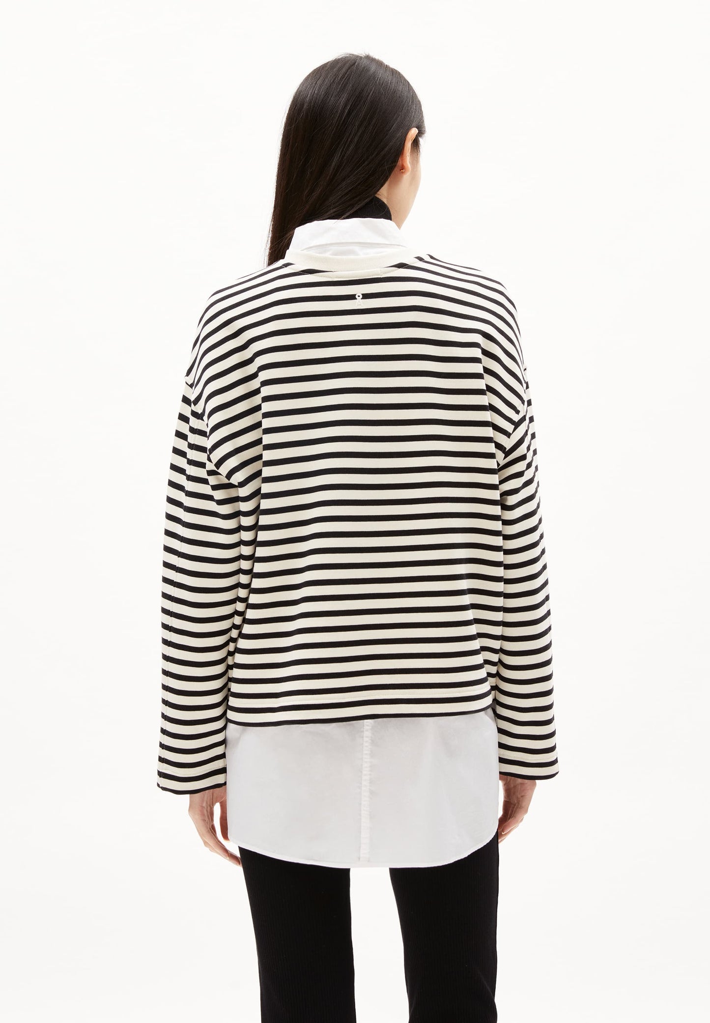 Sweat ample en coton bio | rayé noir et blanc "frankaa maarlen stripe undyed black"